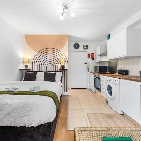Modern Gem Brixton Centre Cozy & Comfort Charis City Studio Λονδίνο Εξωτερικό φωτογραφία