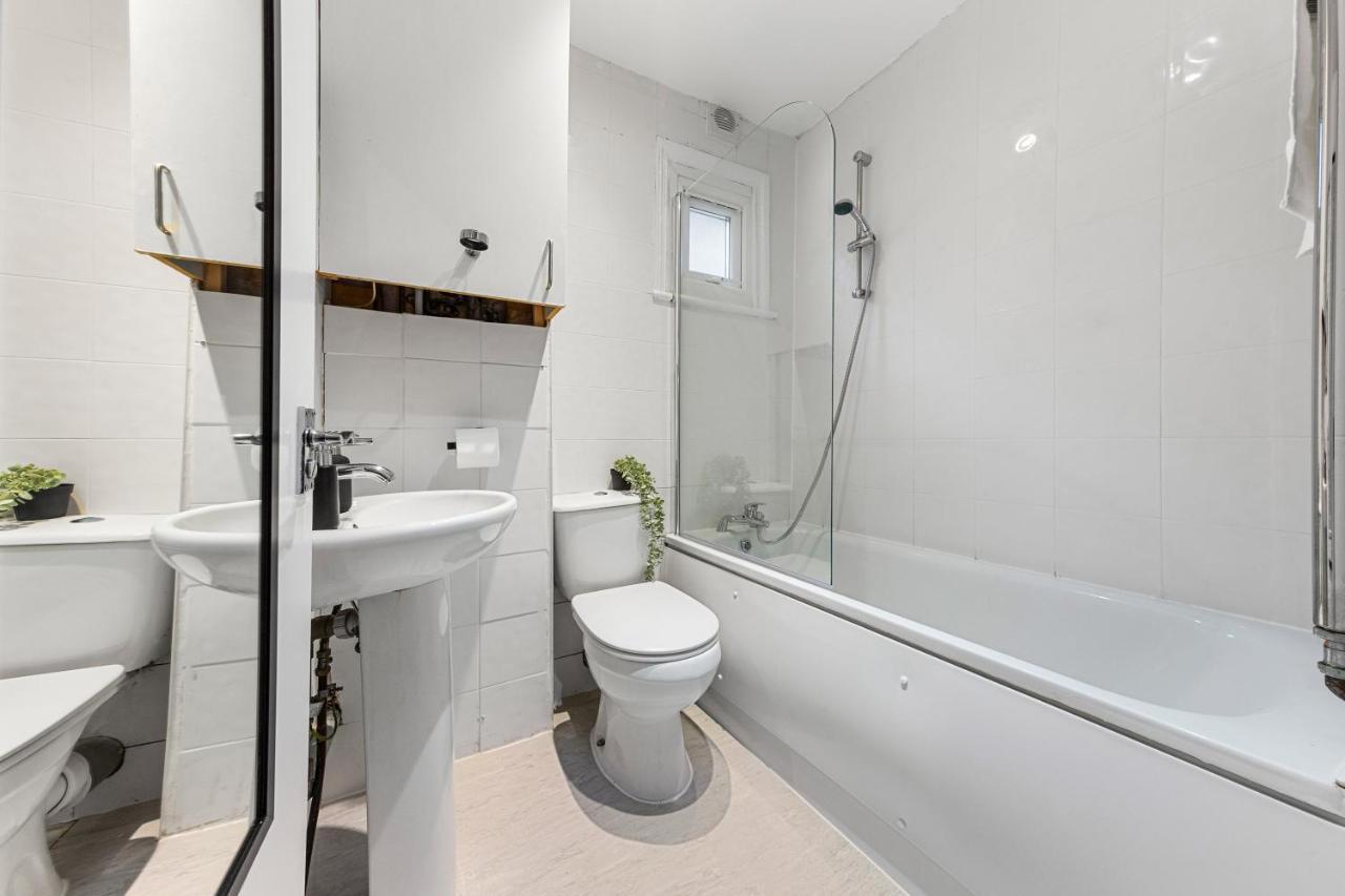Modern Gem Brixton Centre Cozy & Comfort Charis City Studio Λονδίνο Εξωτερικό φωτογραφία